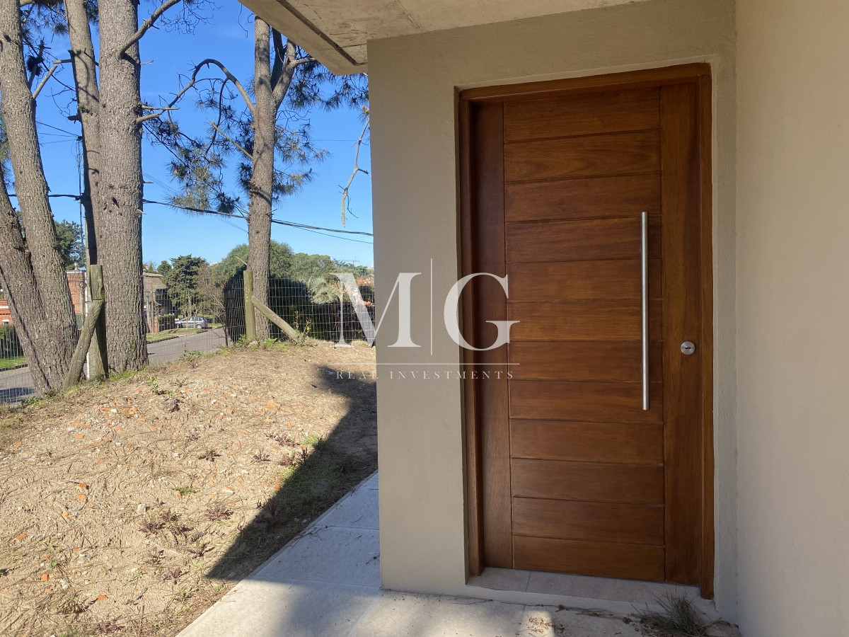 Casa ID.1504 - Casa a estrenar de 2 dormitorios y medio en Pinares