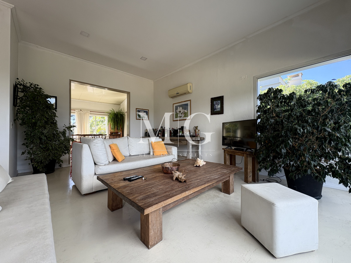 Casa ID.1505 - Moderna Casa a metros del Mar Punta Ballena