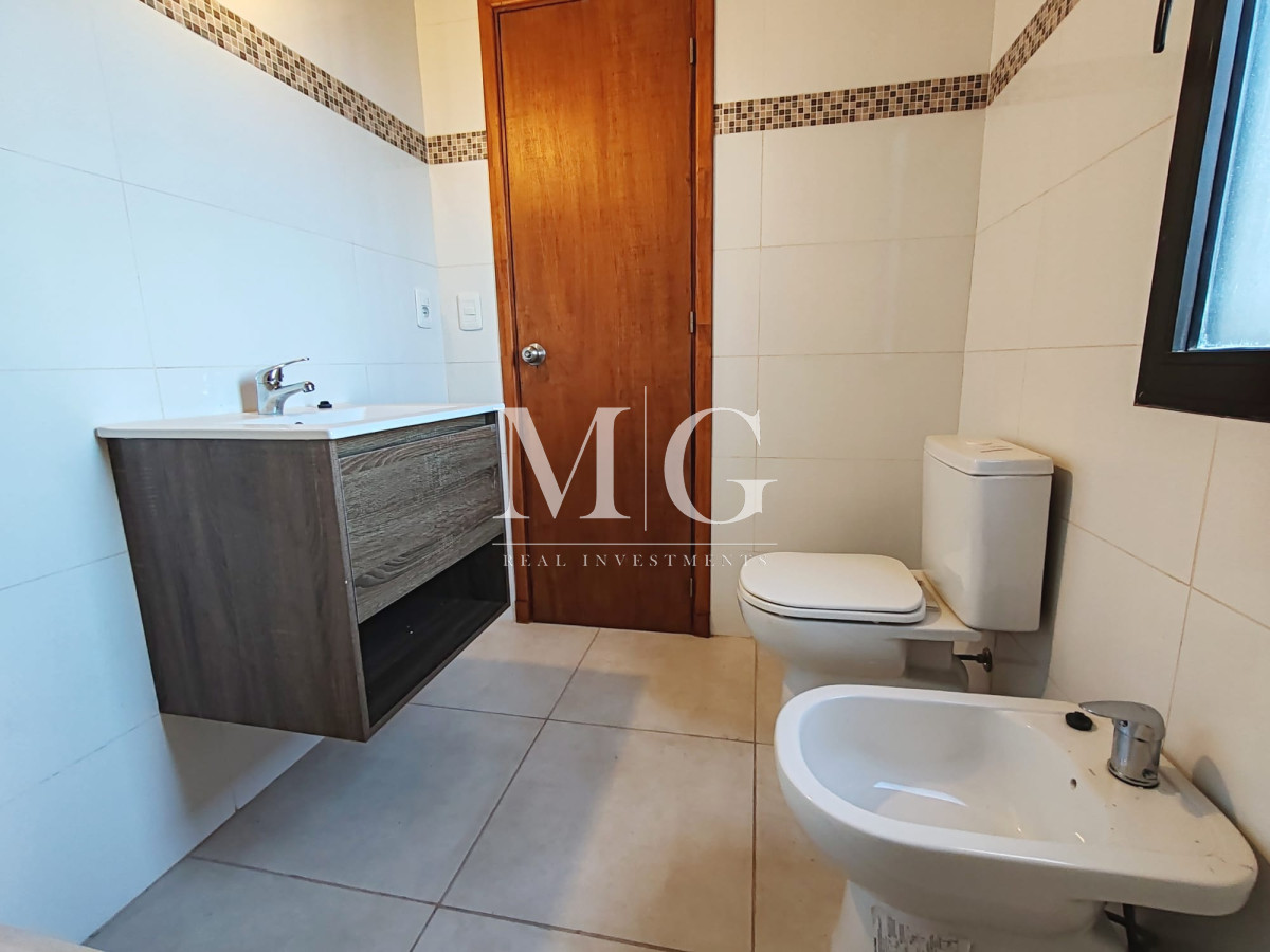 Casa ID.1504 - Casa a estrenar de 2 dormitorios y medio en Pinares