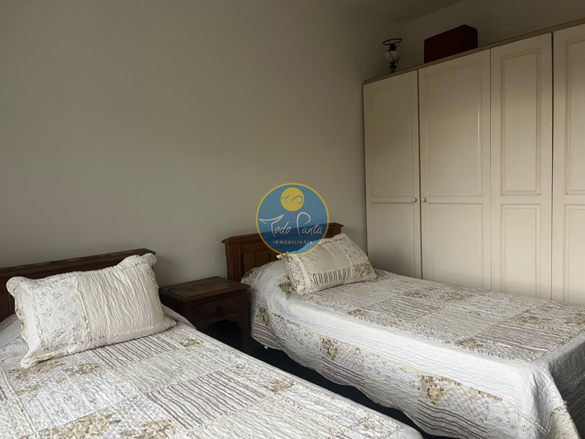 Miniatura de Casa de 4 dormitorios en Tio Tom, Punta del Este | Todo Punta