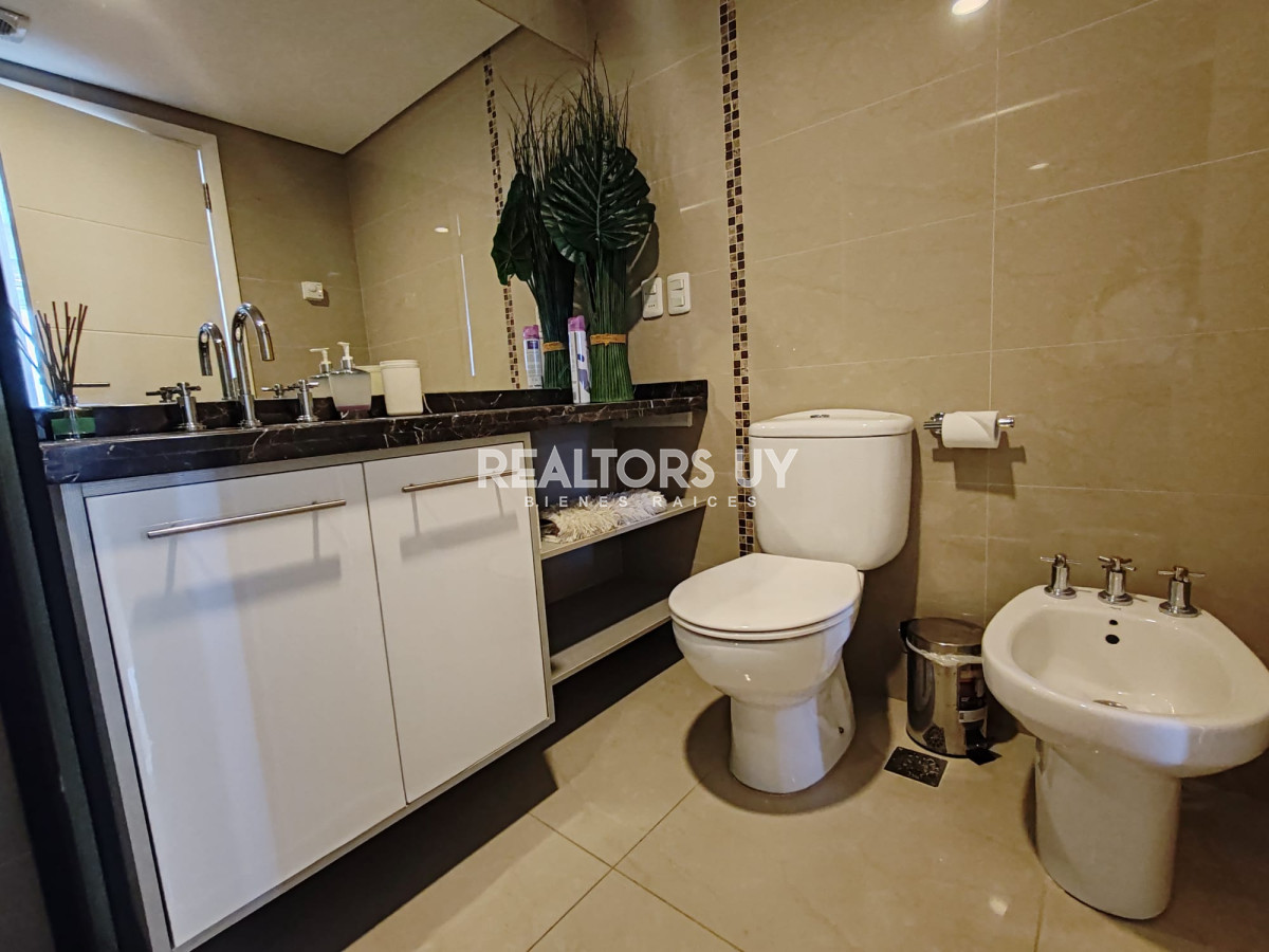 Apartamento ID.309 - En venta apartamento 2 dormitorios en Playa Mansa