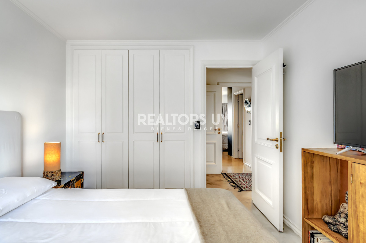 Apartamento ID.510 - En venta apartamento 3 dormitorios con vista al mar