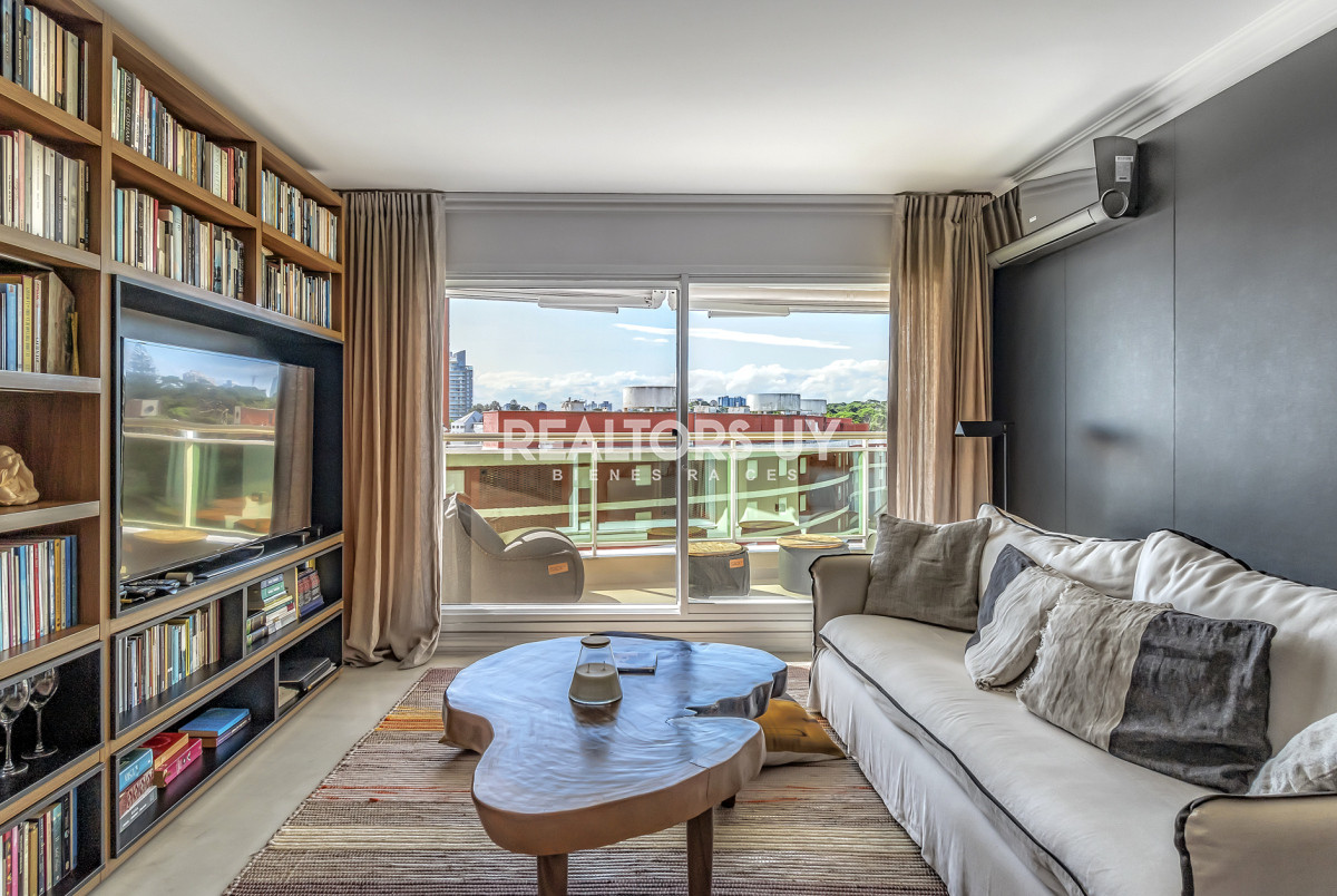 Apartamento ID.510 - En venta apartamento 3 dormitorios con vista al mar