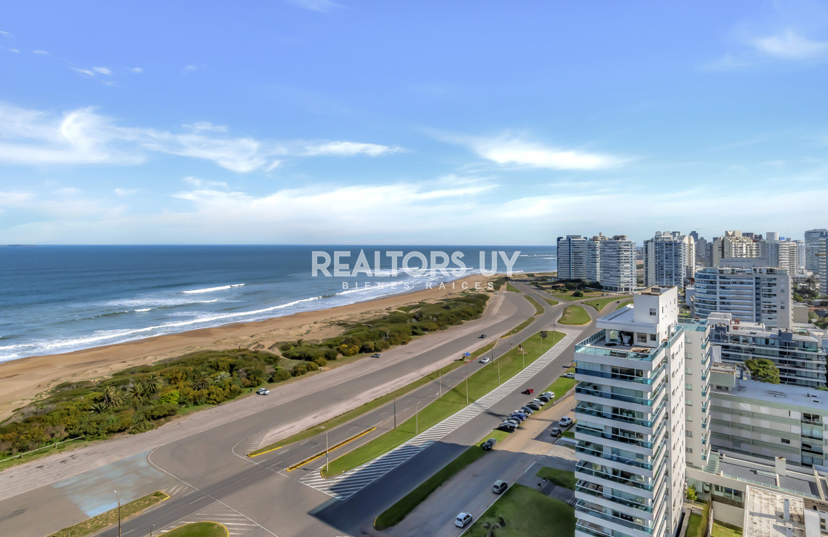Apartamento ID.253 - Vendo departamento en Punta del Este Primera Linea