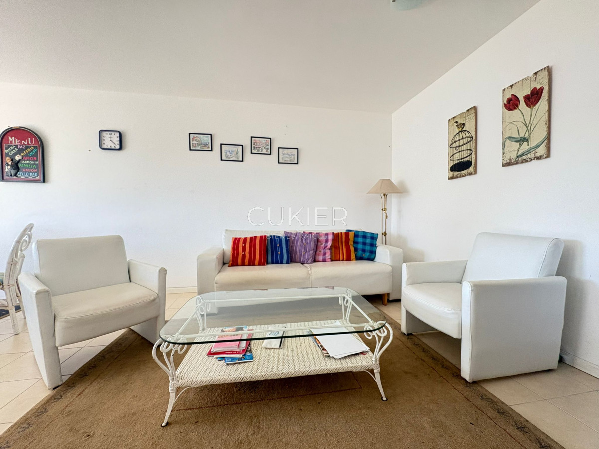 Apartamento ID.4494 - Apartamento en alquiler 2 dormitorios en Roosevelt