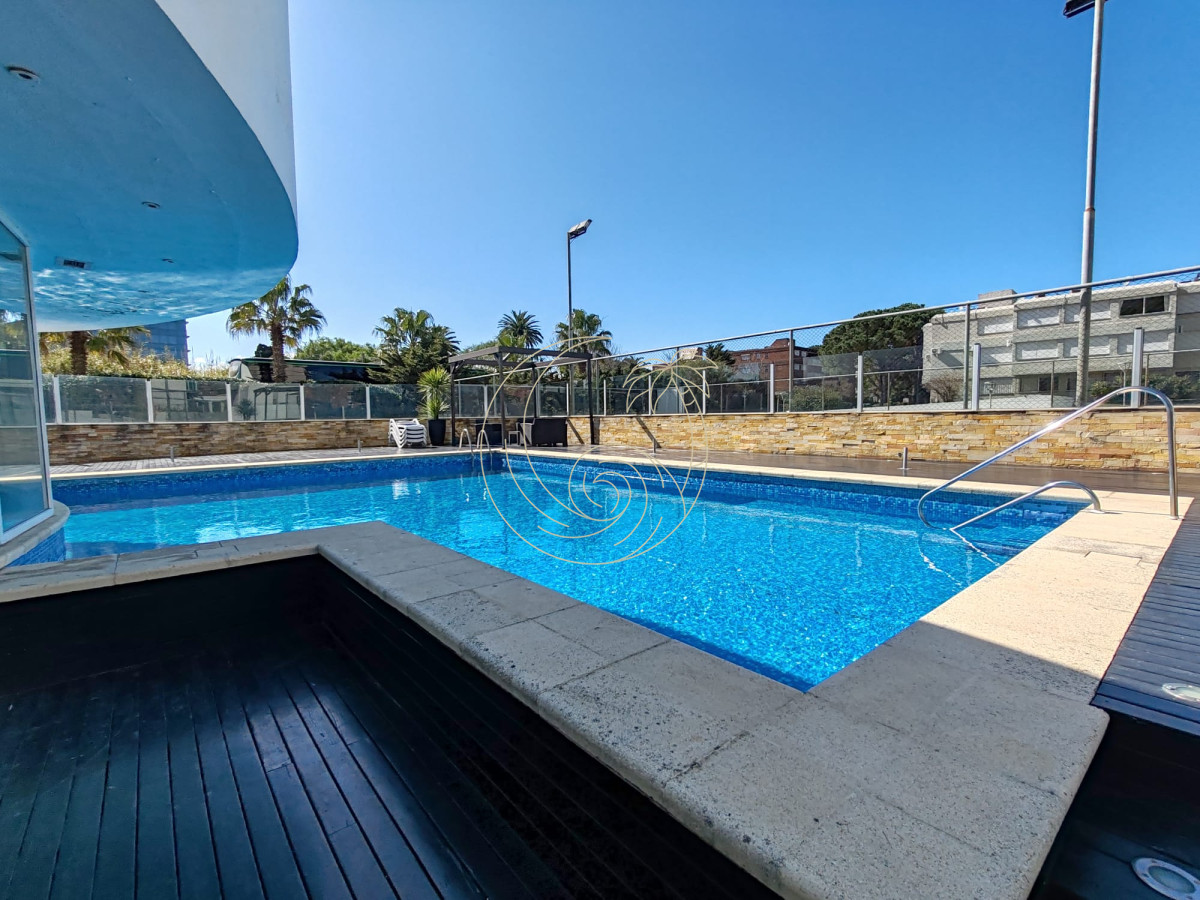 Apartamento ID.21092685 - En venta apartamento 2 dormitorios en Playa Mansa