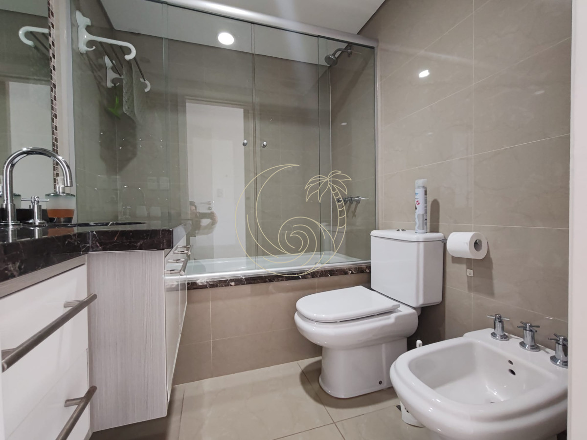 Apartamento ID.21092685 - En venta apartamento 2 dormitorios en Playa Mansa