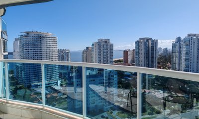 En venta apartamento 2 dormitorios en Playa Mansa