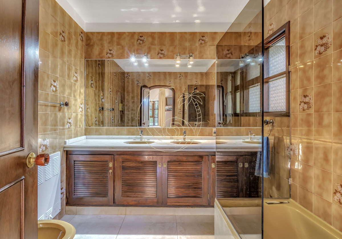 Casa ID.21092575 - Espectacular Casa de 6 dormitorios en San Rafael