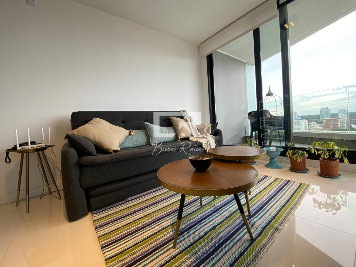 Apartamento ID.766 - En alquiler 1 dormitorio en Chiverta con gran vista