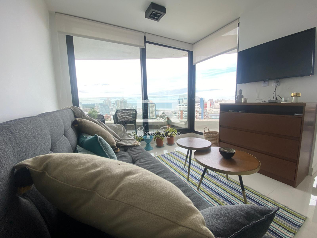 Apartamento ID.766 - En alquiler 1 dormitorio en Chiverta con gran vista