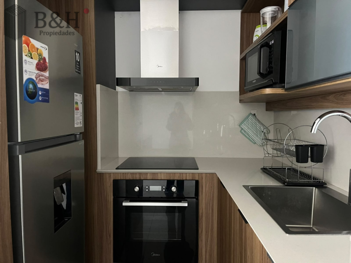 Apartamento ID.8131 - Departamento de dos dormitorios en venta con balcón y garage