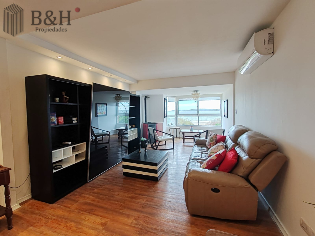 Apartamento ID.6178 - Alquiler anual 3 dormitorios frente al mar