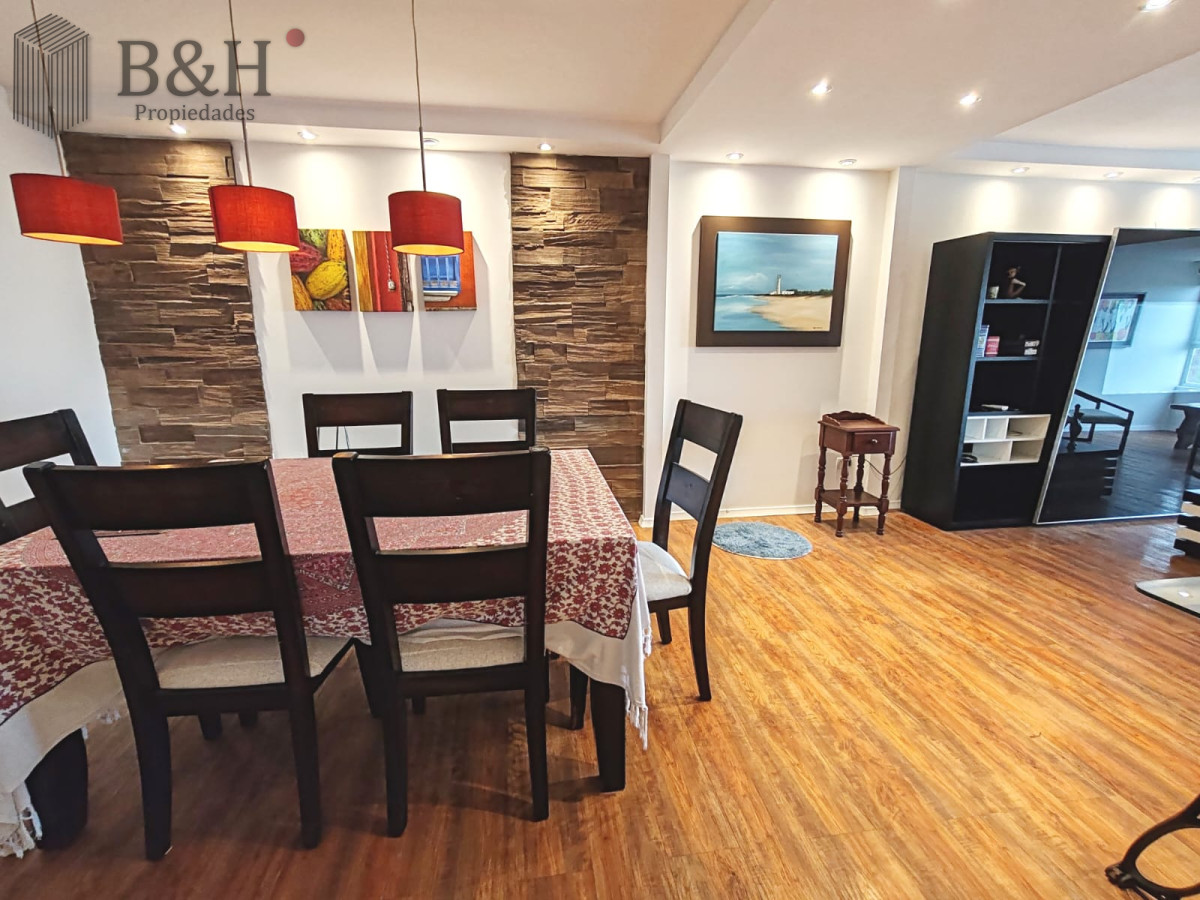 Apartamento ID.6178 - Alquiler anual 3 dormitorios frente al mar