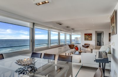 Espectacular Apartamento en Primera Línea Brava