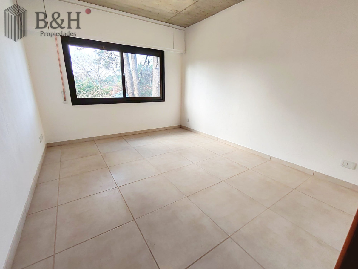 Casa ID.4848 - Moderna casa de 3 dormitorios en Ipora