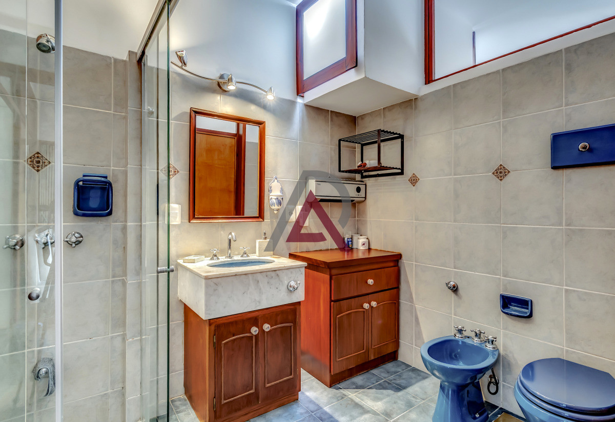 Casa ID.258 - CASA EN VENTA A 3 CUADRAS DE LA PLAYA