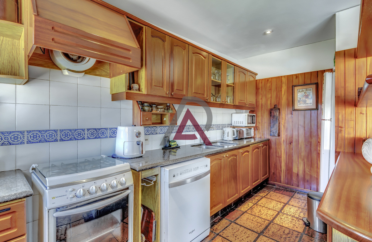 Casa ID.258 - CASA EN VENTA A 3 CUADRAS DE LA PLAYA