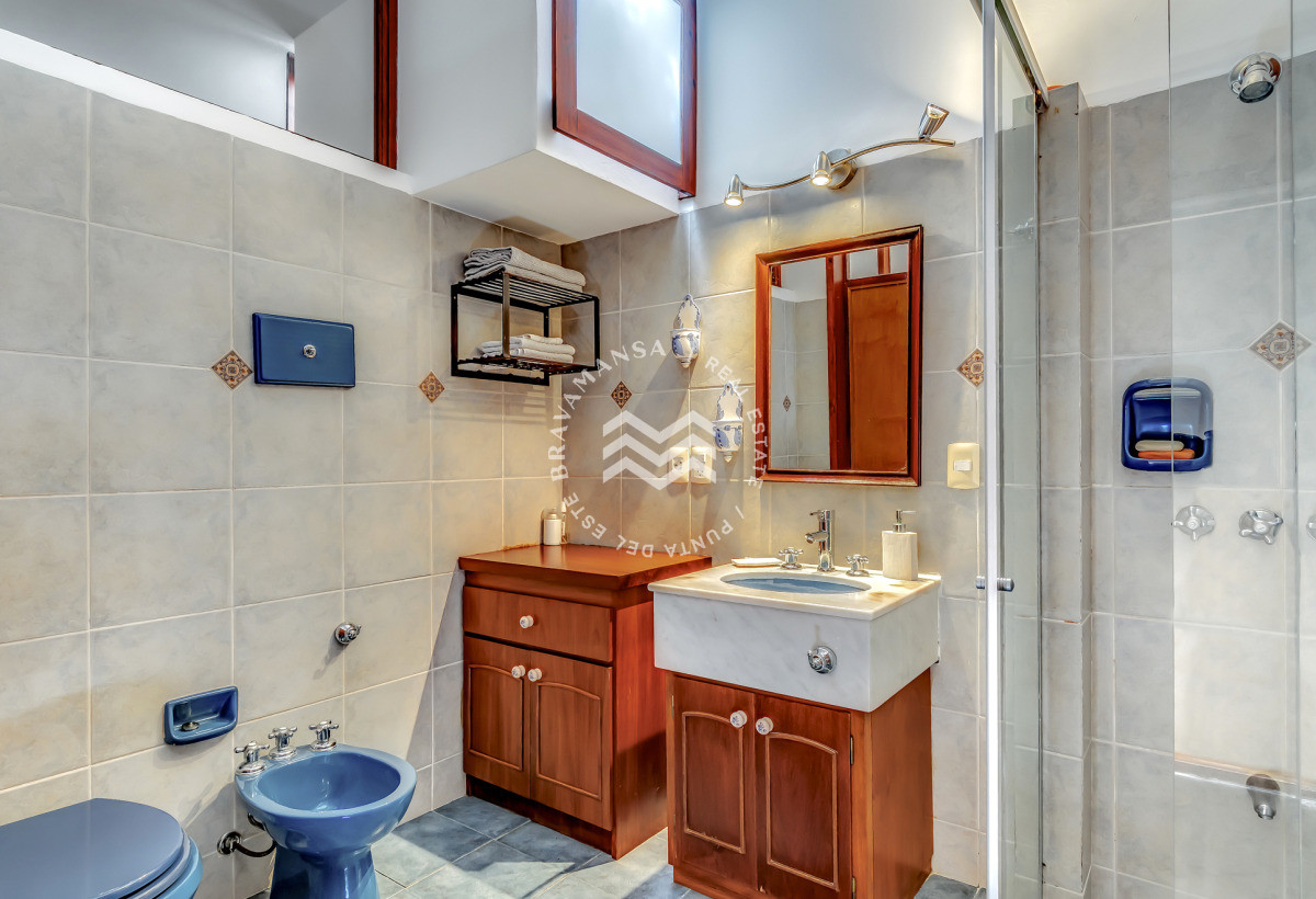 Casa ID.655 - CASA EN VENTA A 3 CUADRAS DE LA PLAYA