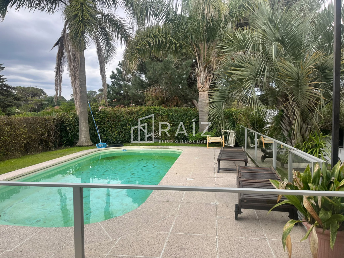 Casa ID.11551 - VENTA CASA 4 DORMITORIOS  TIO TOM PUNTA BALLENA