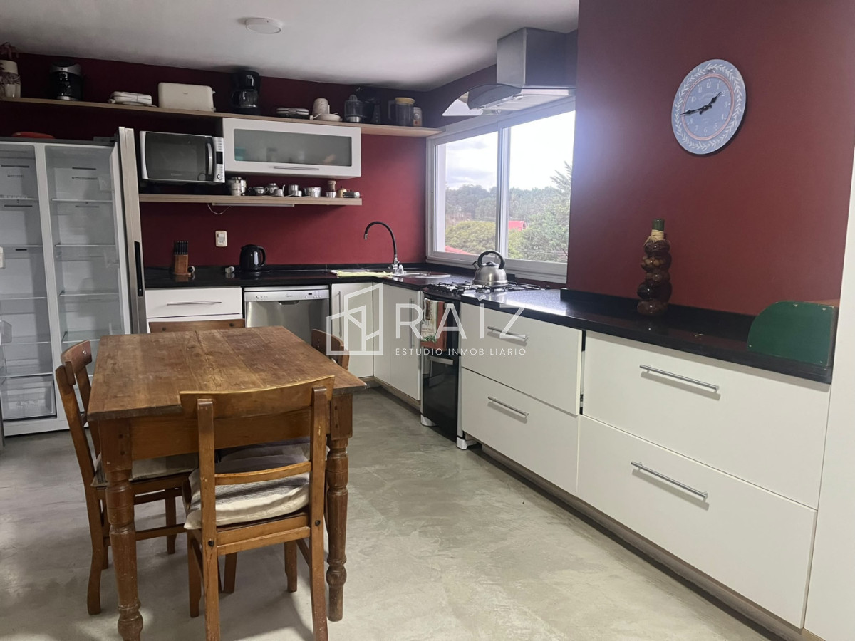 Casa ID.11551 - VENTA CASA 4 DORMITORIOS  TIO TOM PUNTA BALLENA