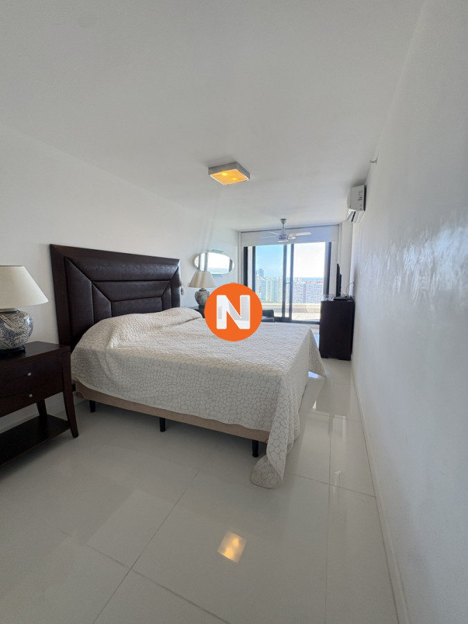 Apartamento Ref.225303 - Increíble Apartamento en Venta, vista al Mar