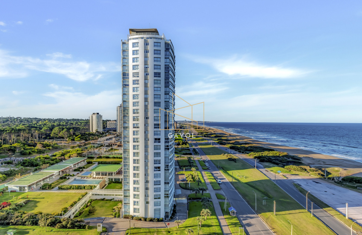 Apartamento ID.735 - Espectacular Apartamento en Primera Línea Brava