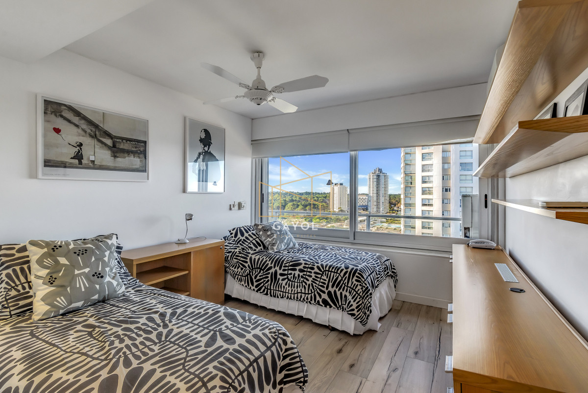 Apartamento ID.735 - Espectacular Apartamento en Primera Línea Brava