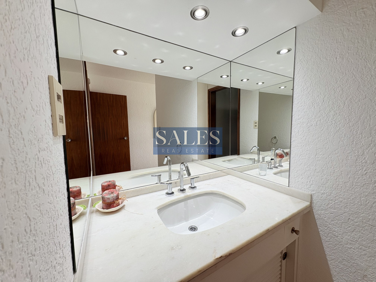 Apartamento ID.1228 - APARTAMENTO EN VENTA TRES DORMITORIOS