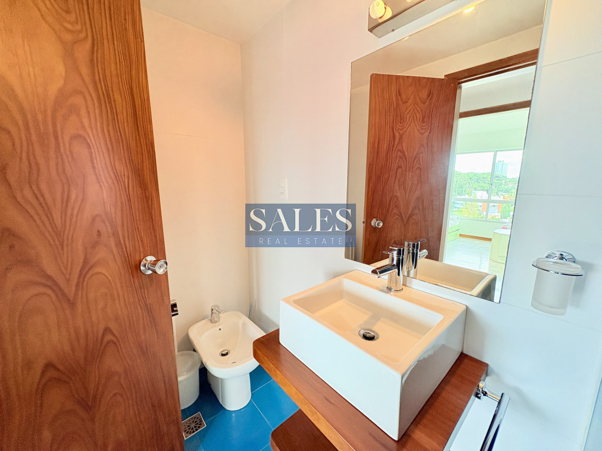 Apartamento ID.1228 - APARTAMENTO EN VENTA TRES DORMITORIOS