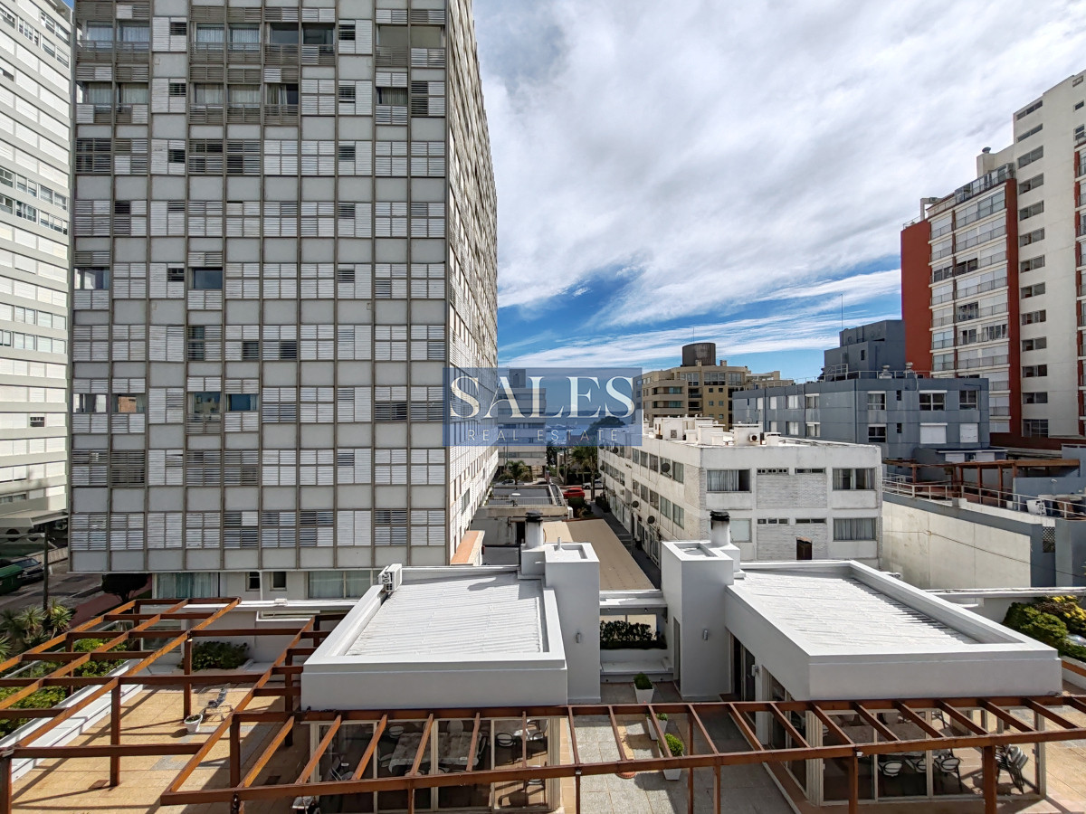 Apartamento ID.1229 - Apto en venta 2 dormitorios en península