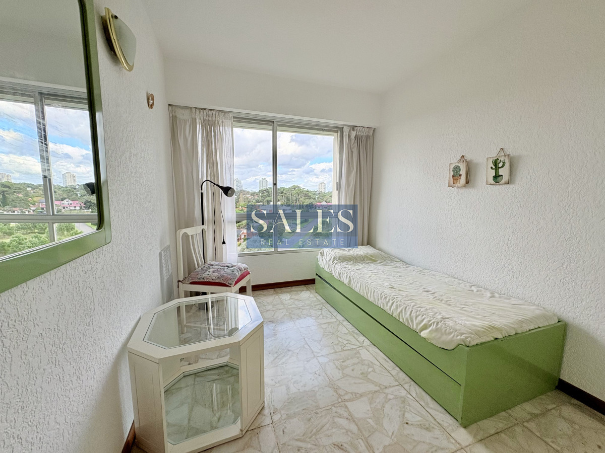Apartamento ID.1228 - APARTAMENTO EN VENTA TRES DORMITORIOS