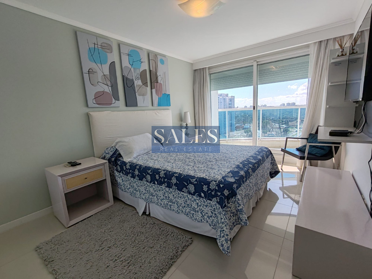 Apartamento ID.741 - En venta apartamento 2 dormitorios en Playa Mansa