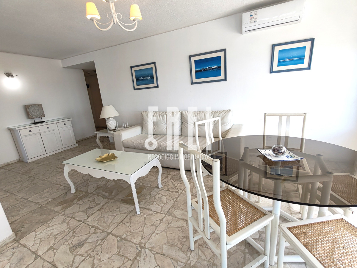 Apartamento ID.291 - Apartamento con increíble vista al mar 2 dormitorios