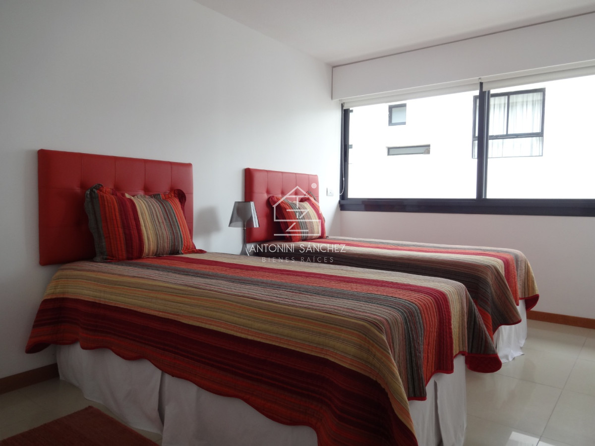 Apartamento ID.1409 - Apto 3 dormitorios primera línea Playa Brava