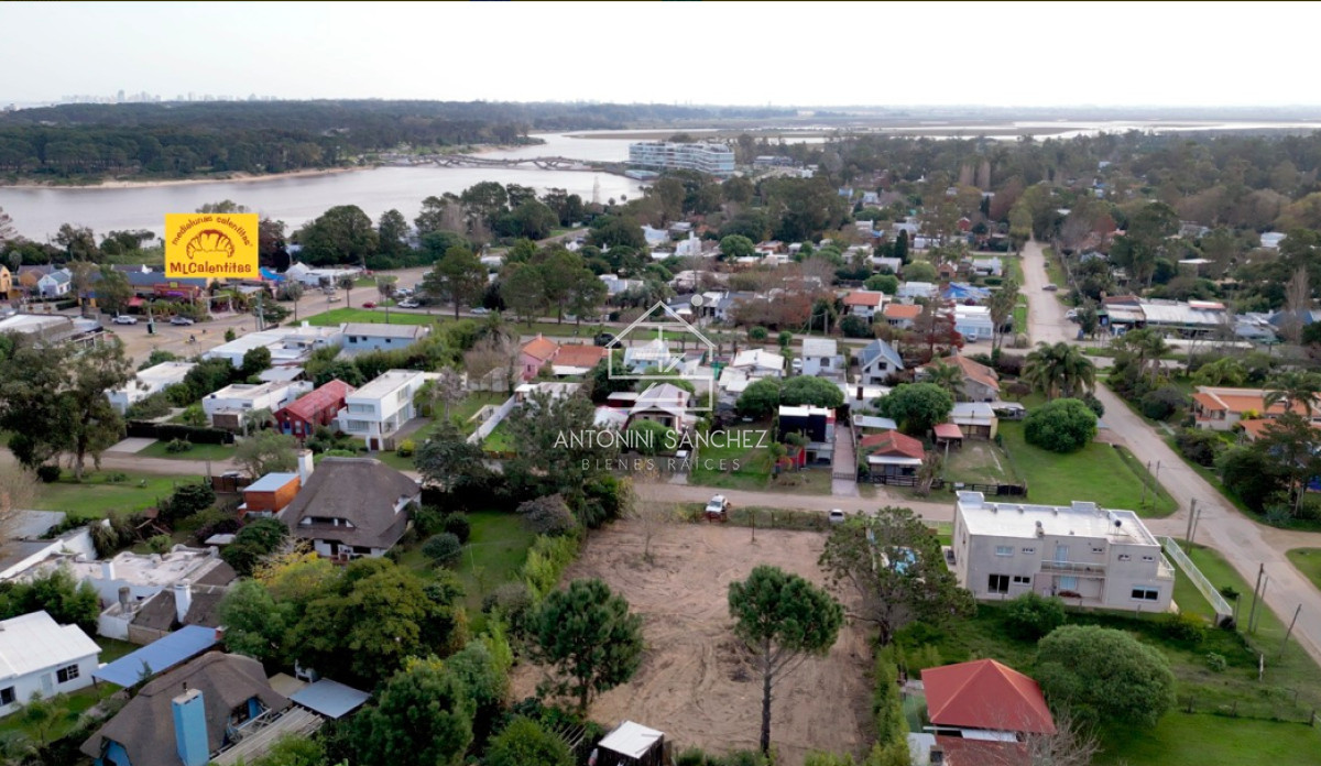 Terreno ID.2190 - Terreno en venta en la barra