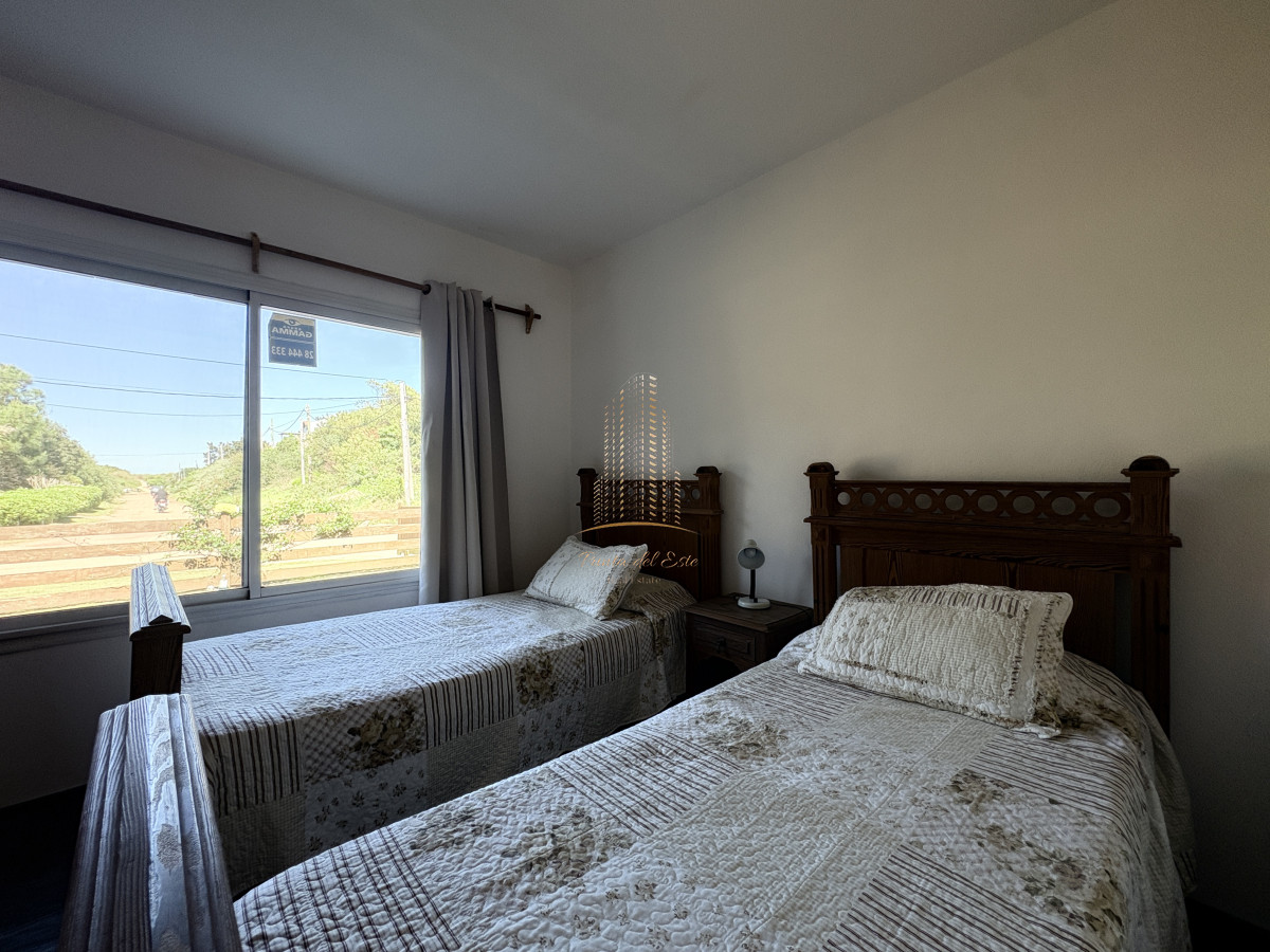 Casa ID.996 - Moderna casa en venta,a metros del mar! Punta del Este