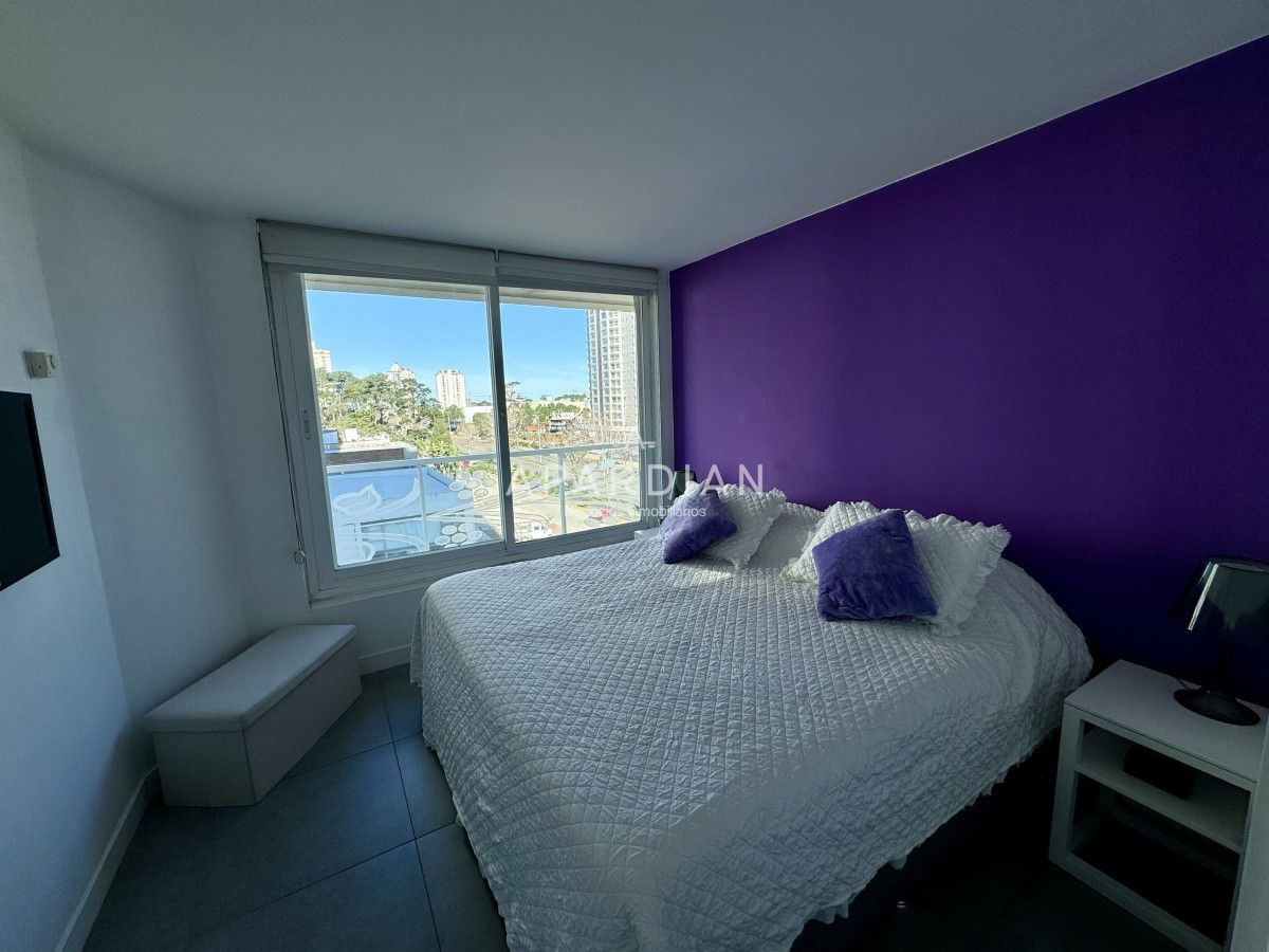 Apartamento ID.21096893 - Alquiler apto 1 dormitorio y medio en torre de categoría