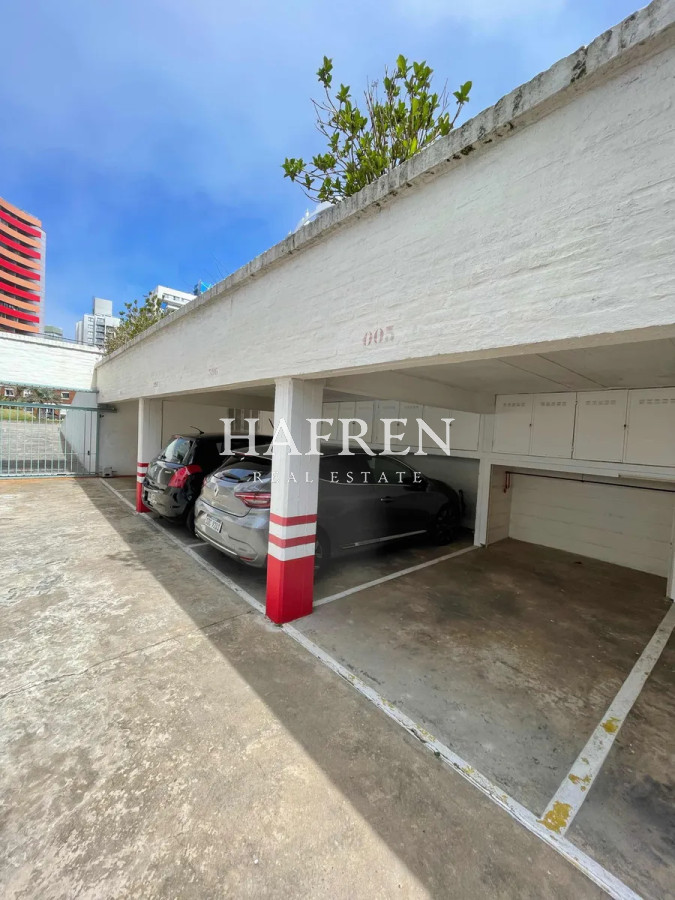 Apartamento ID.175 - Venta de Apartamento en Aidy Grill, 1 dorm, garage y balcón