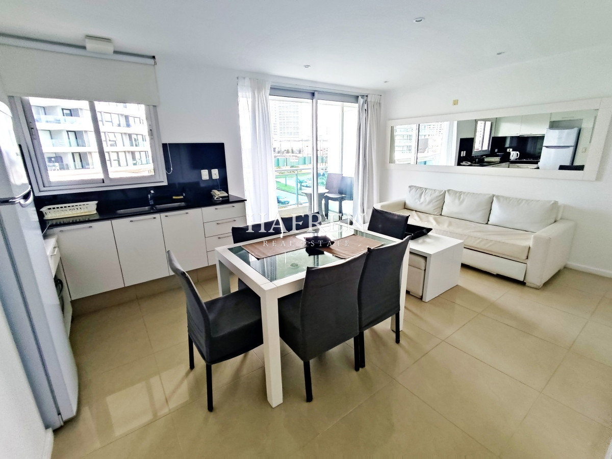 Apartamento ID.196 - Venta Apartamento en Punta del Este, 2 dorm 