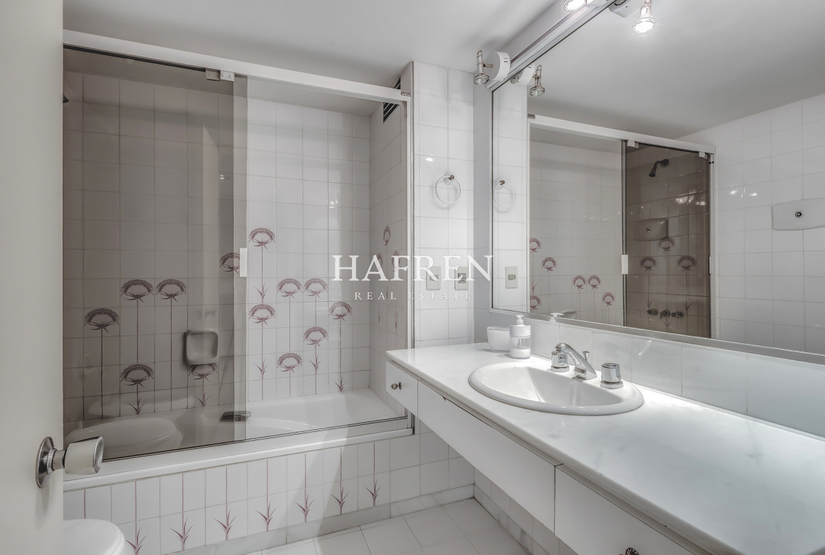 Apartamento ID.194 - Vendo departamento en Punta del Este Primera Linea
