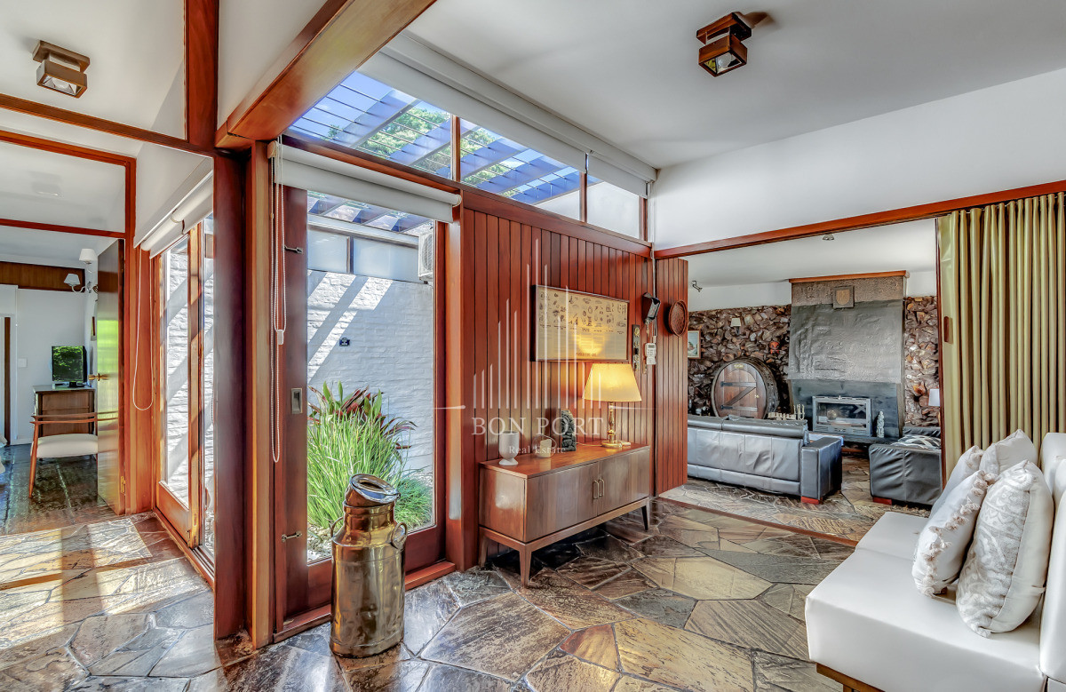 Casa ID.117 - CASA EN VENTA A 3 CUADRAS DE LA PLAYA