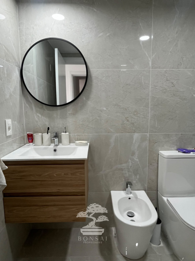 Apartamento ID.1150 - Departamento de dos dormitorios en venta con balcón y garage