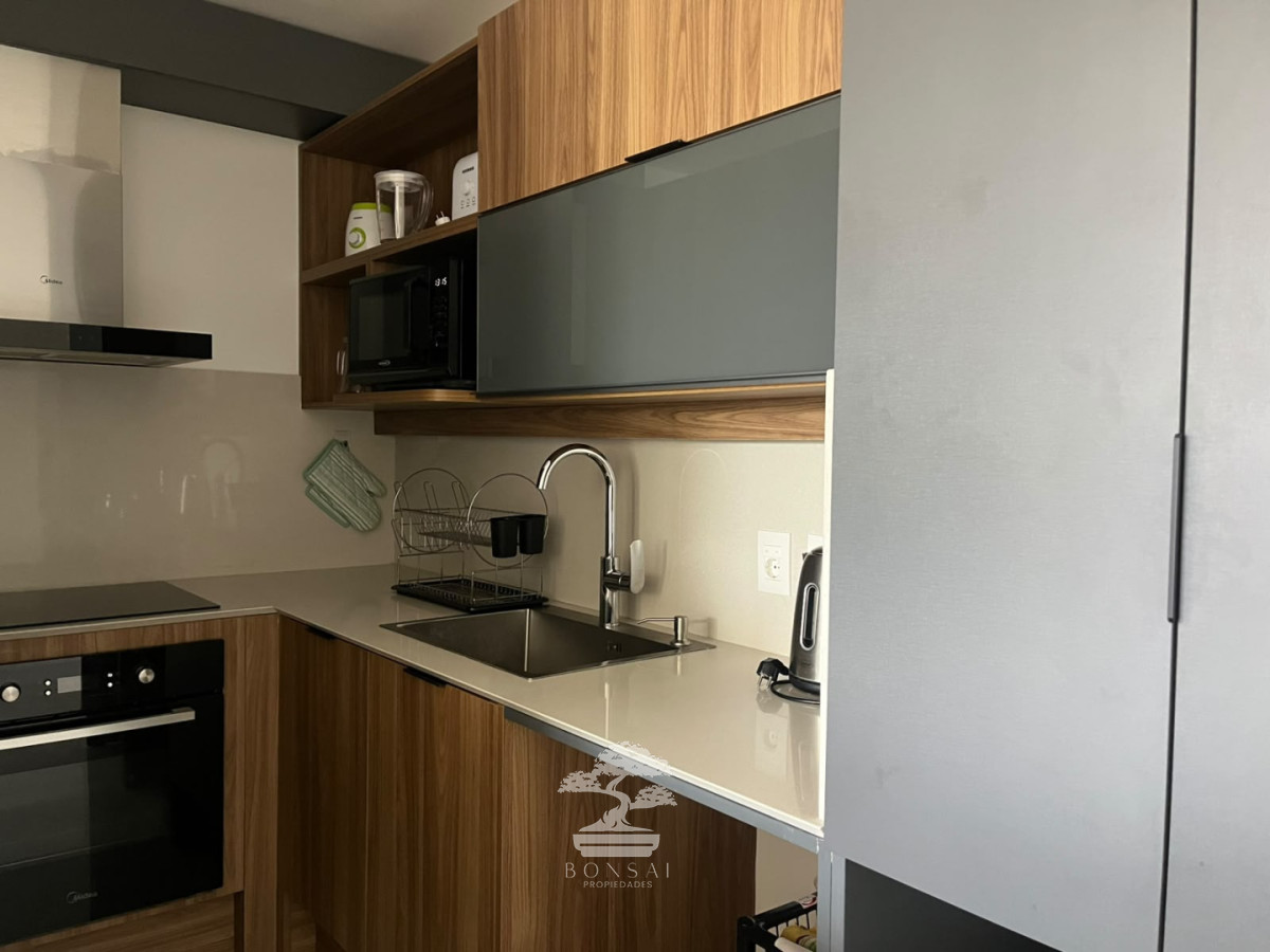 Apartamento ID.1150 - Departamento de dos dormitorios en venta con balcón y garage