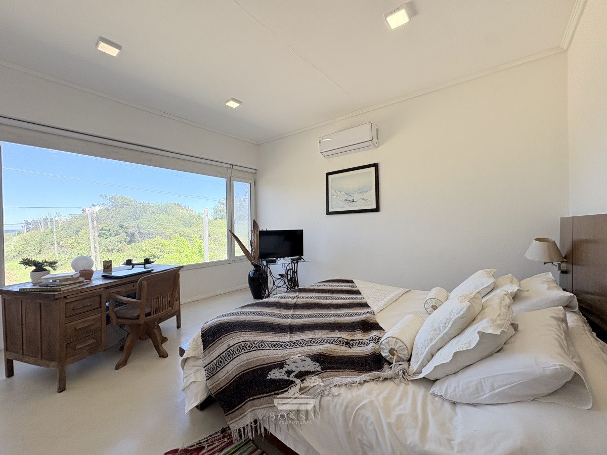 Casa ID.1148 - Moderna Casa a metros del MAR
