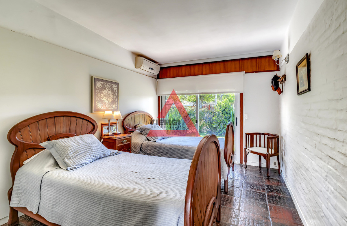 Casa ID.203 - CASA EN VENTA A 3 CUADRAS DE LA PLAYA
