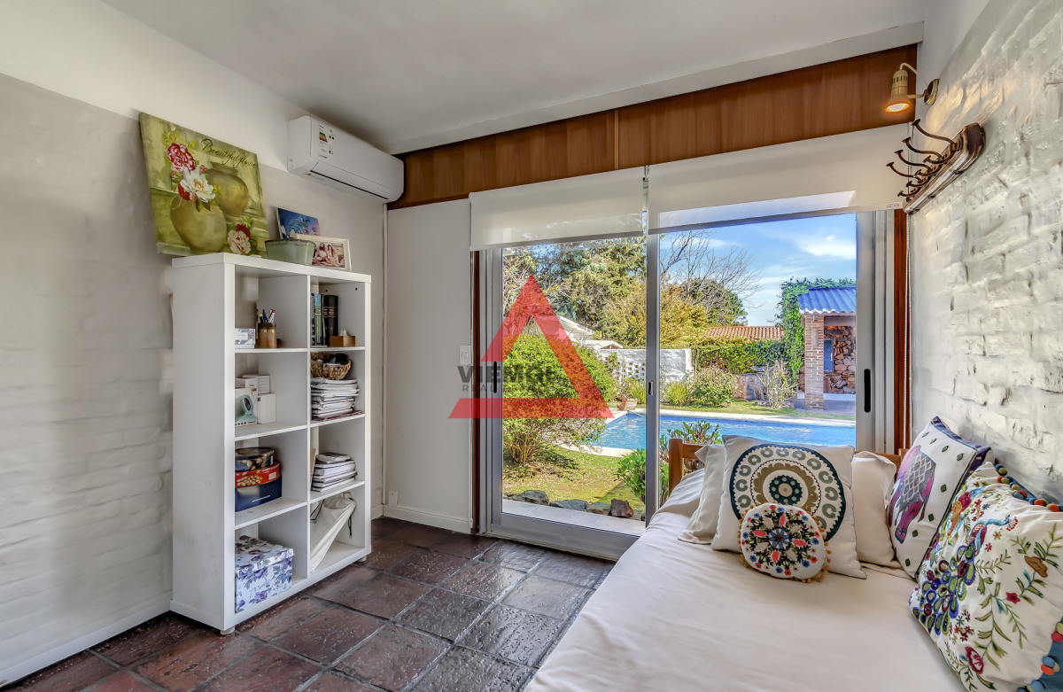 Casa ID.203 - CASA EN VENTA A 3 CUADRAS DE LA PLAYA
