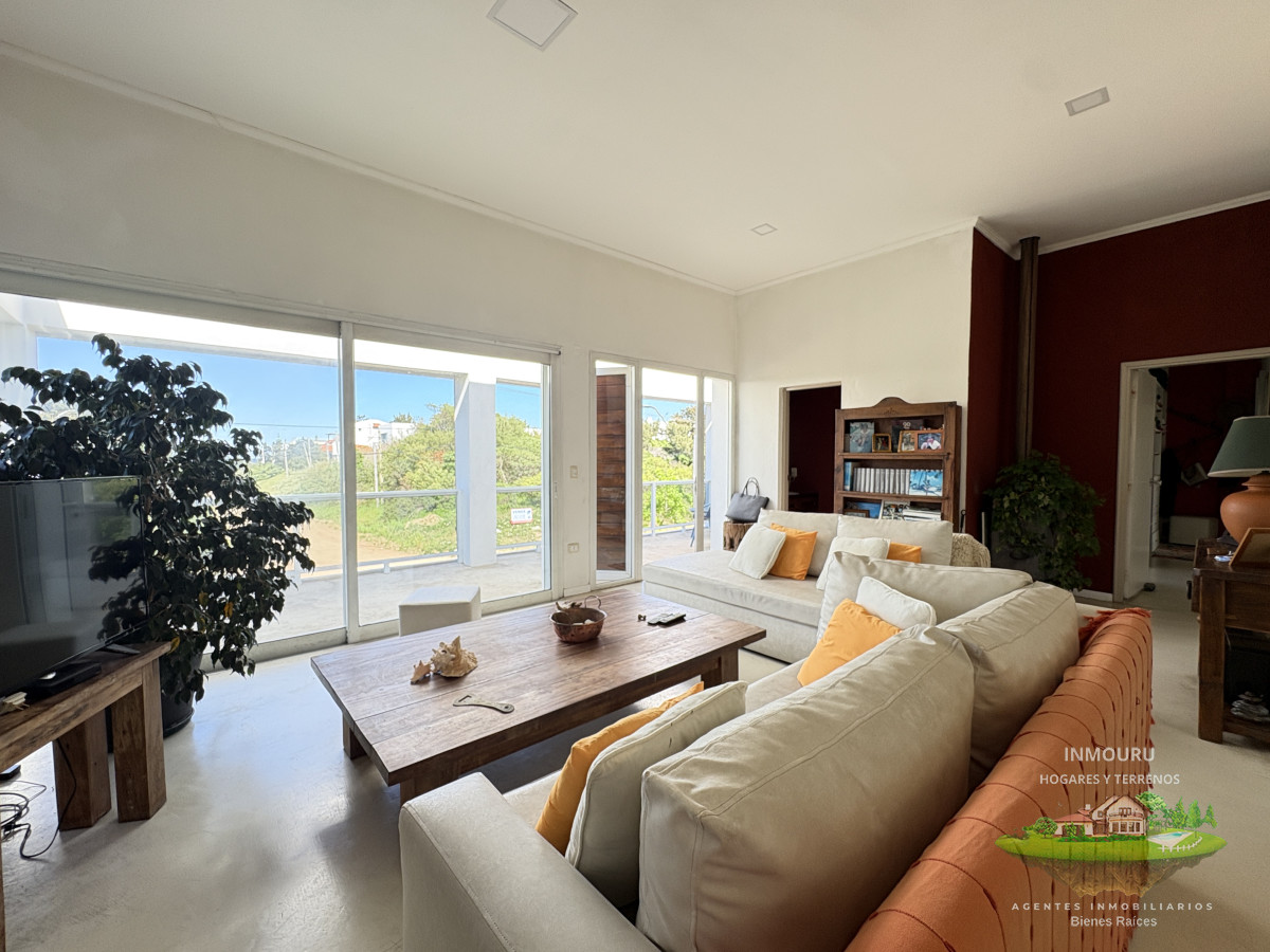 Casa ID.2130 - Moderna Casa a metros del MAR