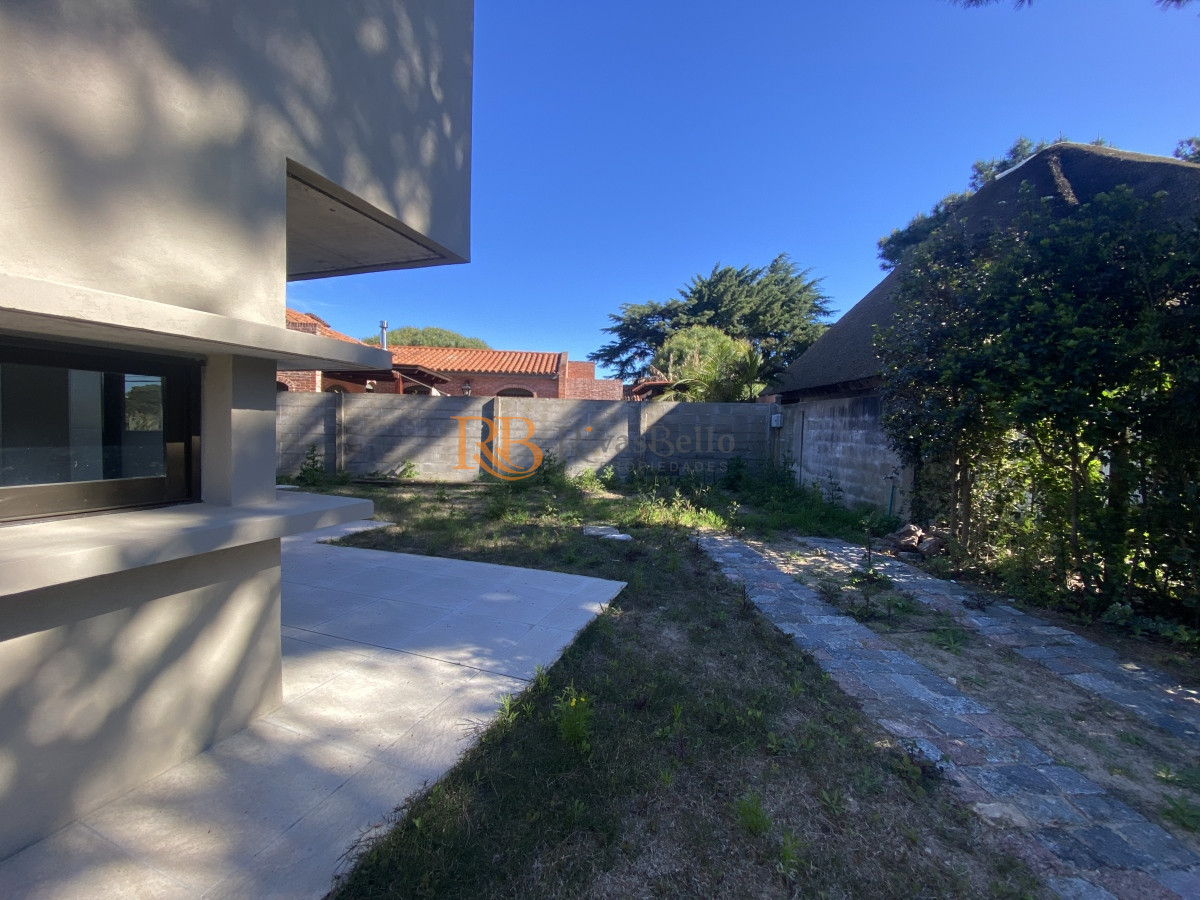 Casa ID.111 - Casa a estrenar de 2 dormitorios y medio en Pinares