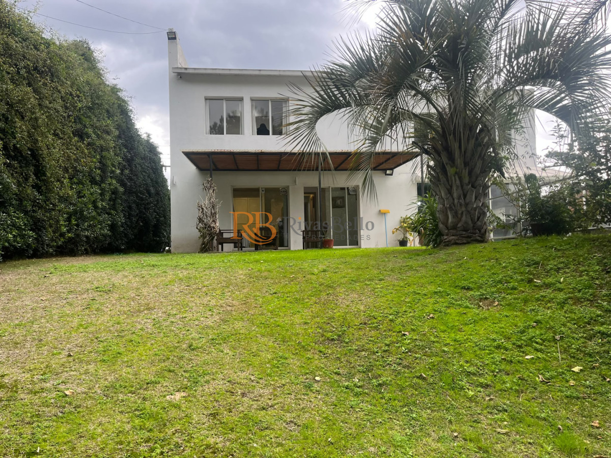 Casa ID.112 - Moderna Casa a metros del MAR